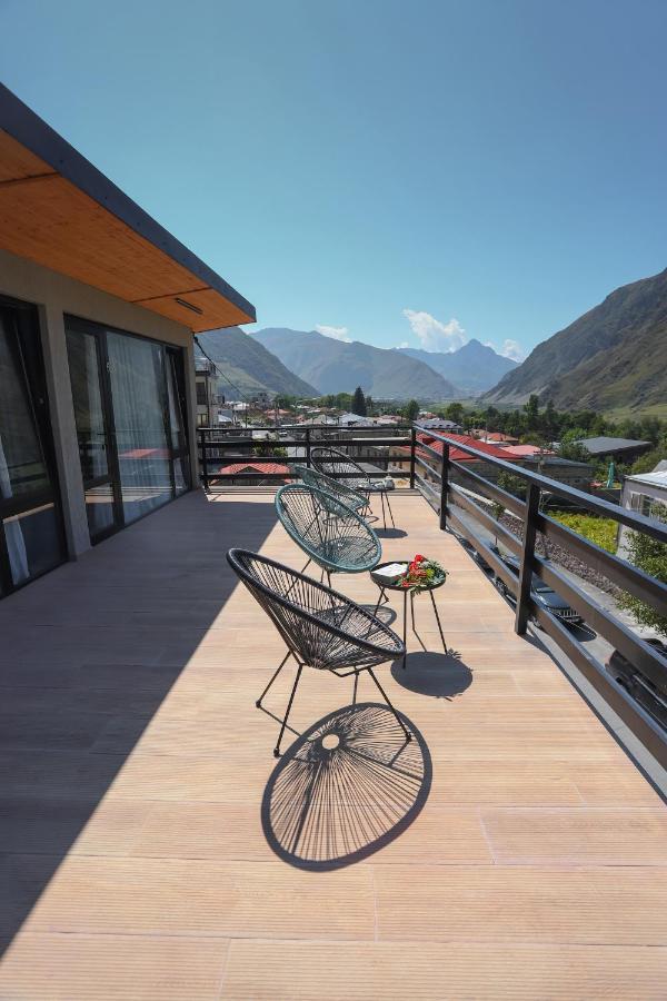 Hotel Inside Kazbegi Stepantsminda Exterior foto